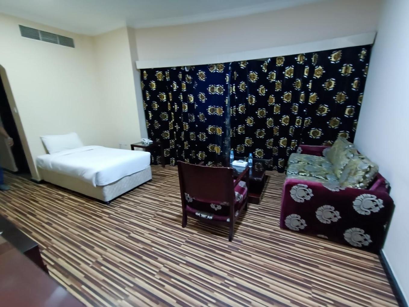 Grand Pj Hotel Ras al-Khaimah Exteriör bild